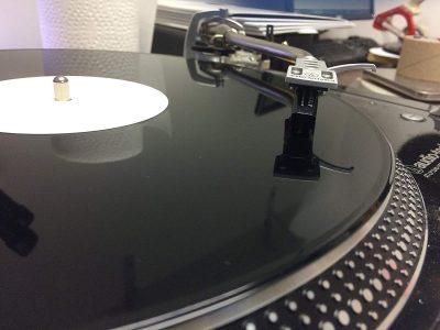 Anti-Skate Turntable Setup Record (Blank No Grooves Black Vinyl) - Image 2